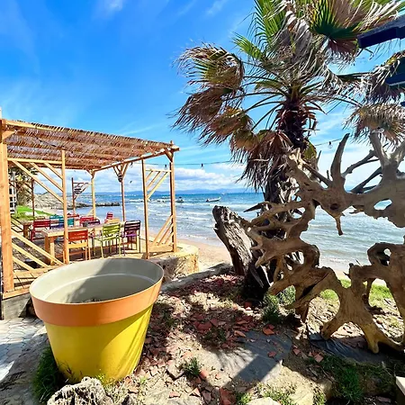 Playa Pachamama *